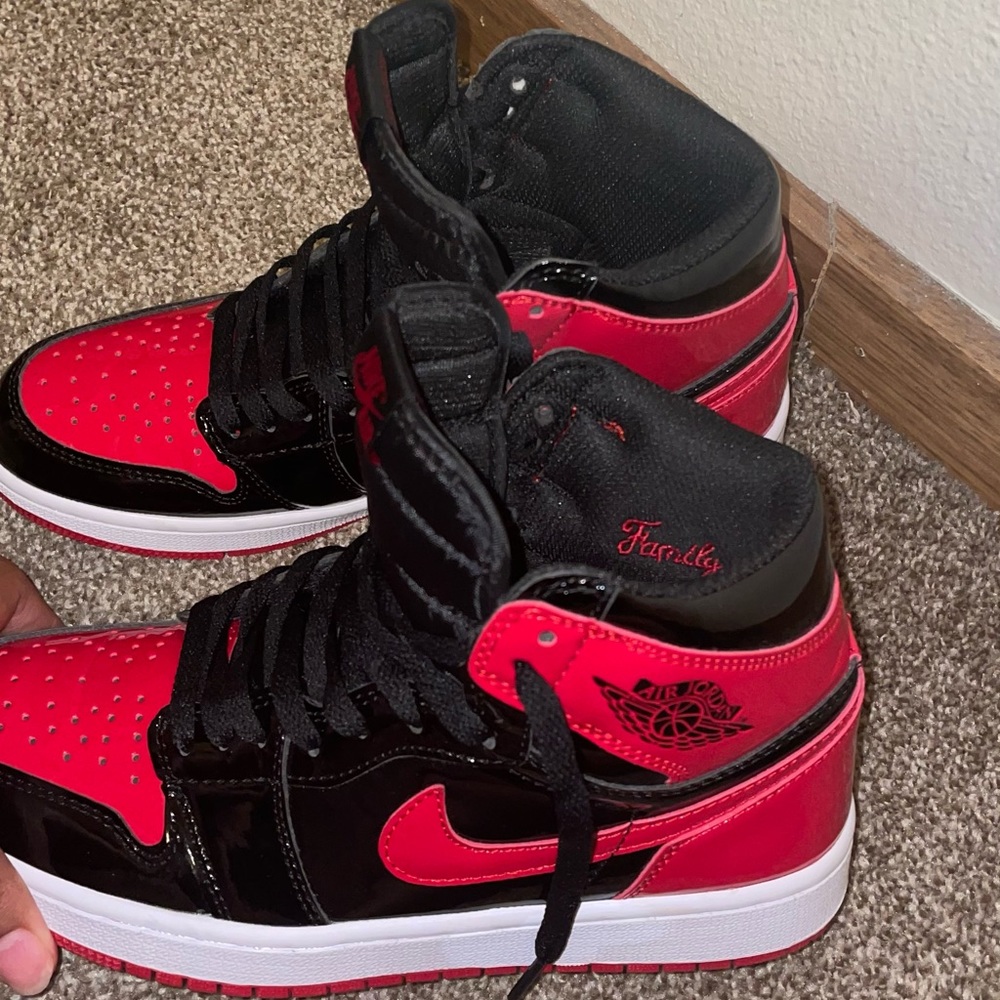Jordan 1 patent bred